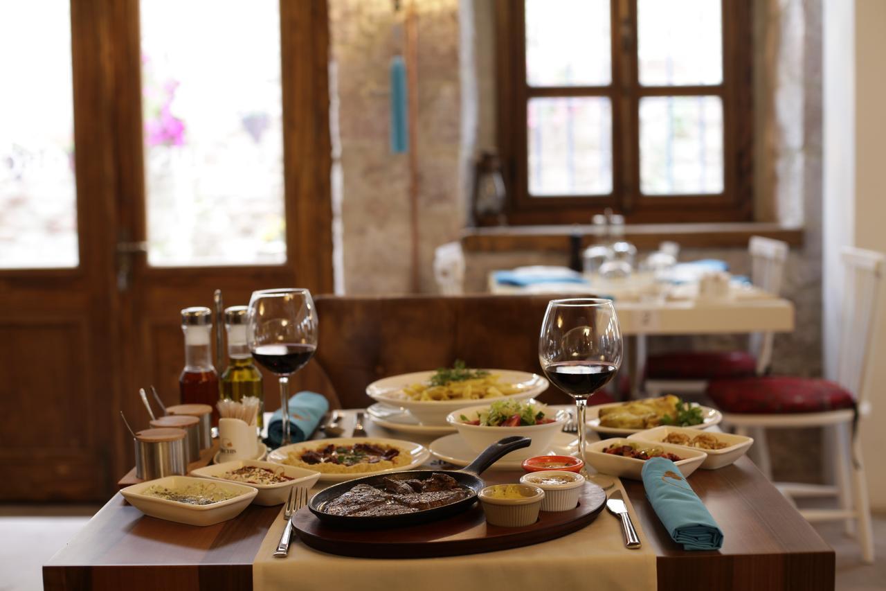 Orchis Hotel Ayvalik Exterior photo
